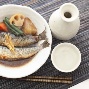 醇酒は煮魚などのコクのあるおつまみがマッチ