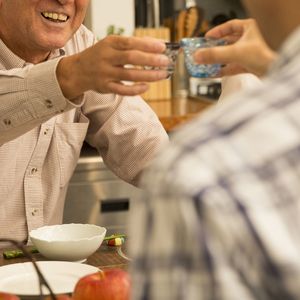 日本酒を一緒に楽しむ