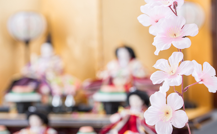 お雛様と桜の花