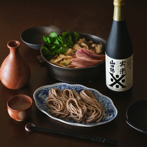 かけそばと日本酒